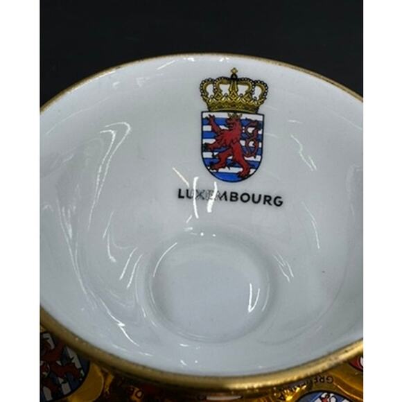 Vintage Bavaria, English, Cup and Saucer, Gold luxenbourg Duchess set - Picture 3 of 16